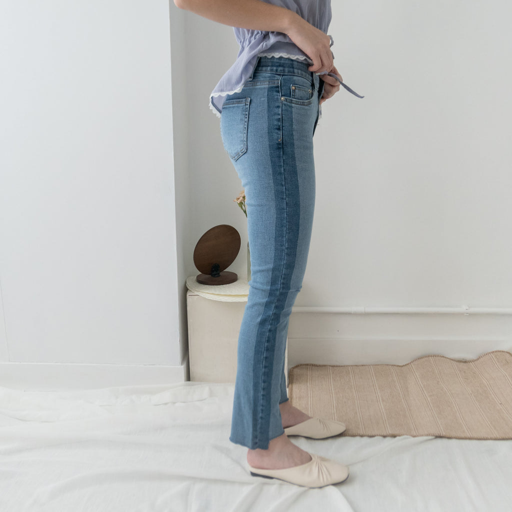 Side border 全條彈性低調小破洞雙色牛仔褲, Jeans/ PT8281