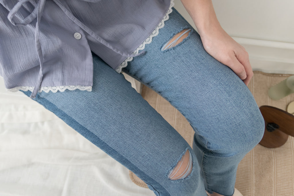 Side border 全條彈性低調小破洞雙色牛仔褲, Jeans/ PT8281