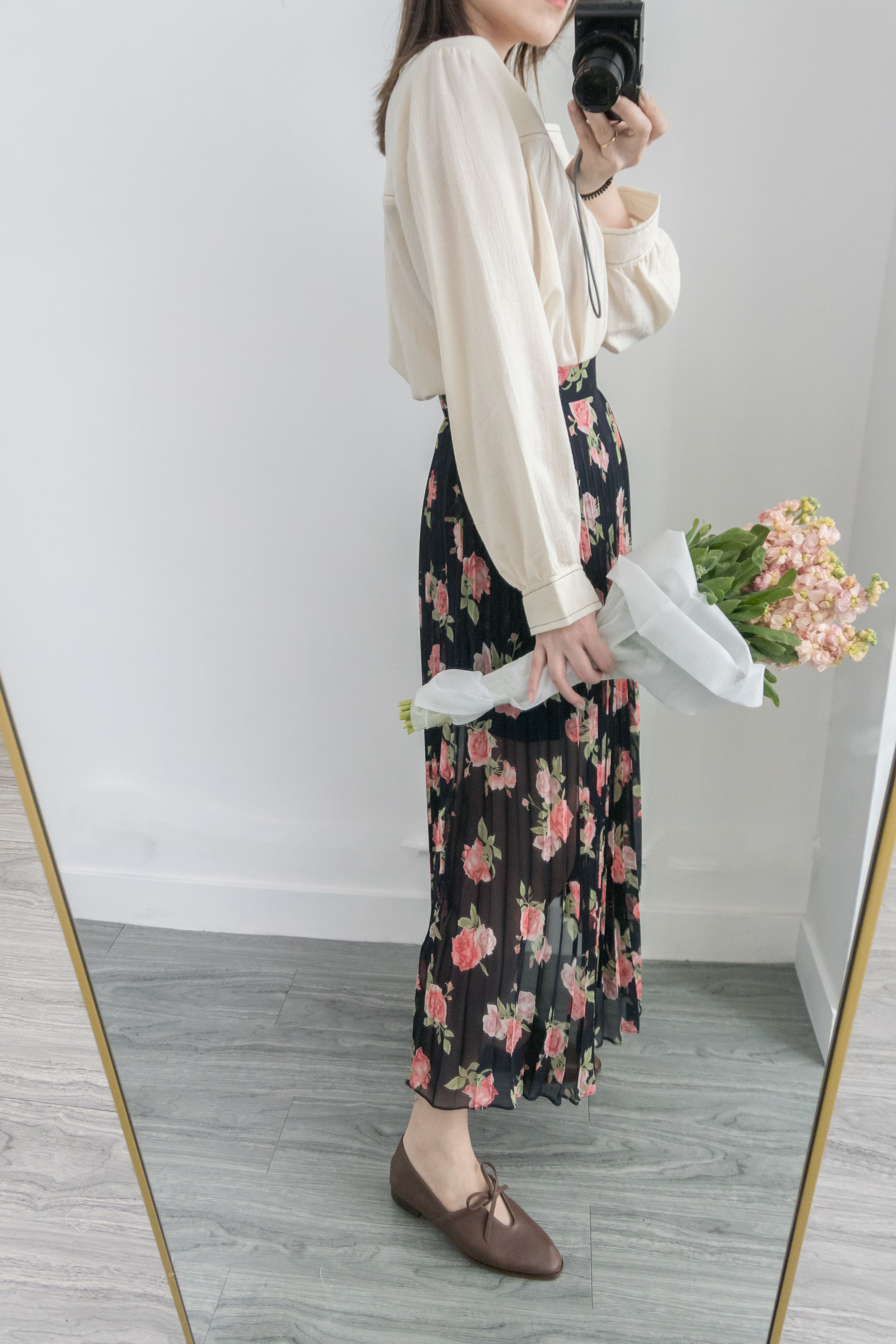 Passionate Rose 深藍色玫瑰印花層次感百褶裙, Skirt/ SK8349