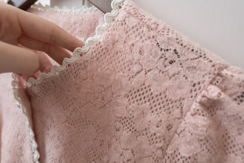 Romance Lace 粉色微彈幼細雕花邊蕾絲紋, Blouse or Outer/ BU8614