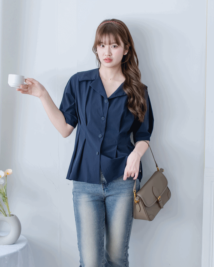 Pleated Waist Blouse 顯白深藍精緻鈕扣翻領修腰上衣/ BU9138