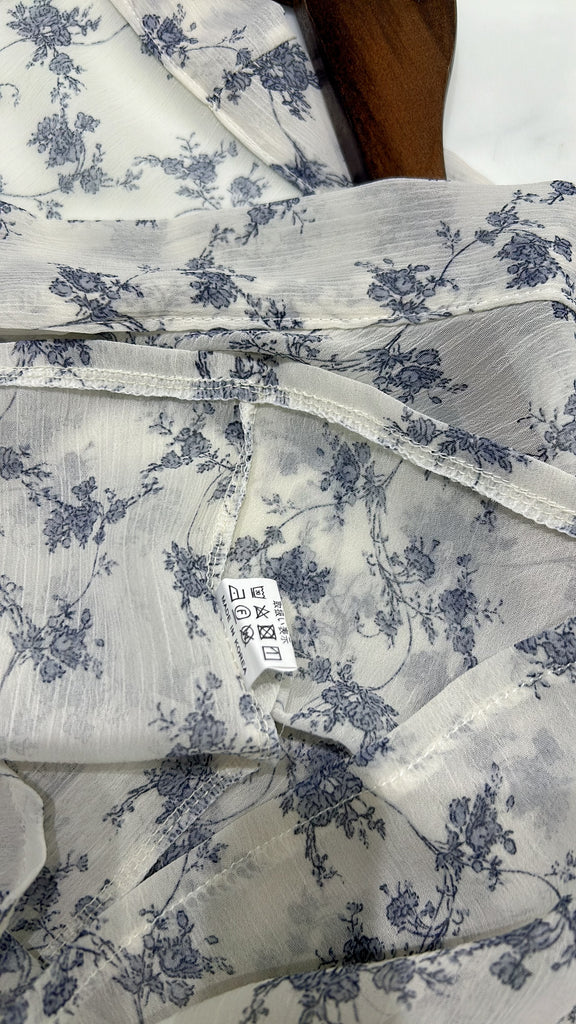 (藍色陶瓷花) Floral 防皺絲帶領口雪紡上衣, Blouse/ BU9014