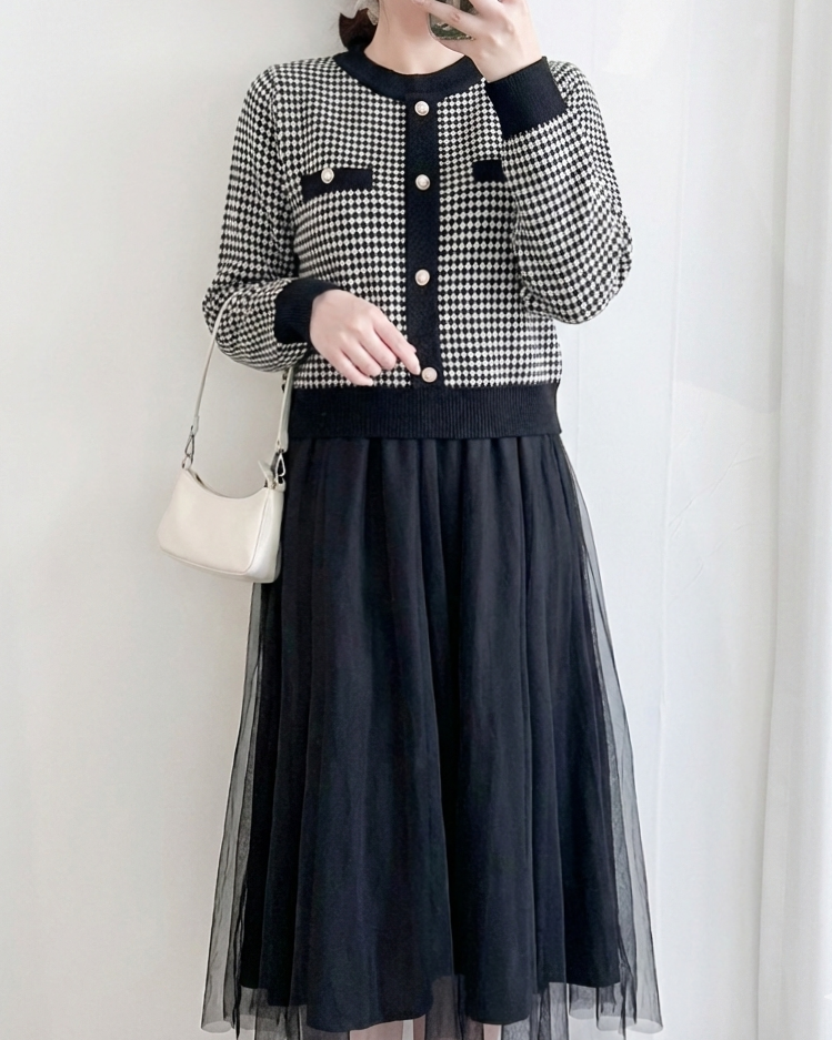 【現貨限量回歸 新增𝔹𝕝𝕒𝕔𝕜 ✨】COCO Dress 優雅千鳥格紋黑色紗裙假兩件連身裙/ DS1033