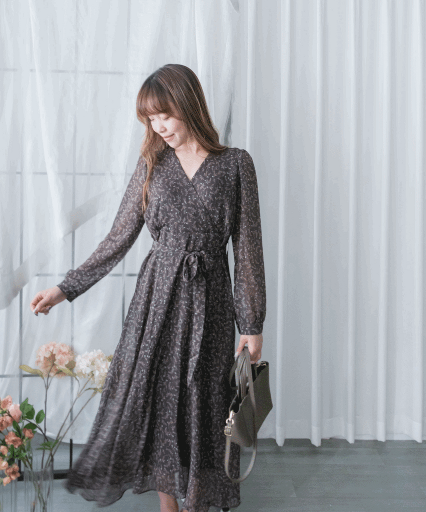 Lavender Floral 彩色幾何薰衣草疊領口飄逸雪紡連身裙, Dress/ DS9328