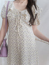 [限量現貨回歸 White］Ruffle Collar Floral Dress  V領荷葉邊碎花顯瘦連身裙/ DS9950