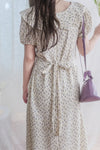 [限量現貨回歸 White］Ruffle Collar Floral Dress  V領荷葉邊碎花顯瘦連身裙/ DS9950