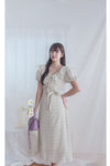 [限量現貨回歸 White］Ruffle Collar Floral Dress  V領荷葉邊碎花顯瘦連身裙/ DS9950