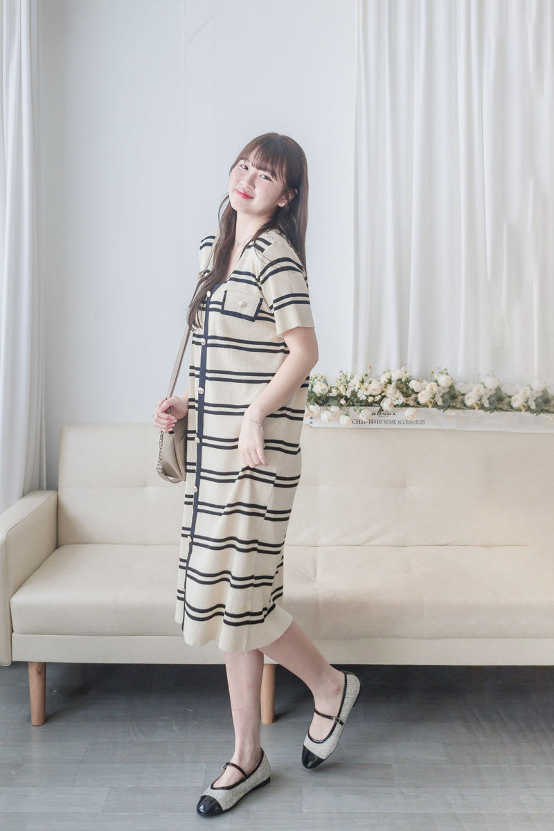 French Knit Dress 法式漫遊針織V領連身裙/ DS9967