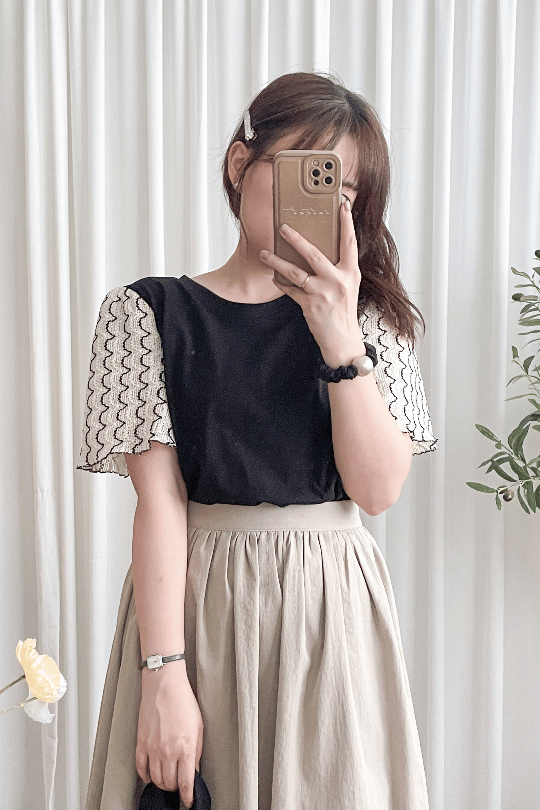 Patterned Sleeve Tee 波浪紋傘手袖彈性上衣/ TP9047