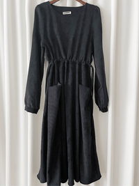 Charcoal Pocket Dress 左右修腰大口袋燈芯絨連身裙/ DS9784