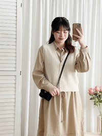 Pearl V Vest, Cardigan 珍珠鈕扣混閃線針織V領背心/ KT8174 (Lightsteelblue sold out)