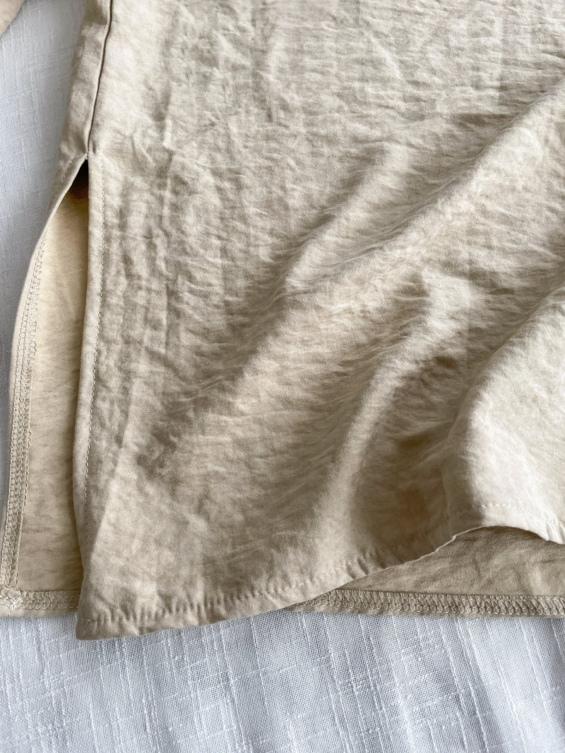 Beige Dress 百搭素雅左右開叉配銀釦腰帶連身裙/ DS9804