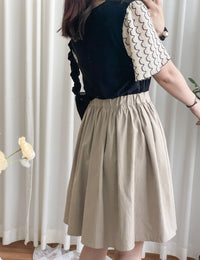 （超百搭顯瘦單品！) Flair, Skirt 長度剛好顯幼腰間皺皺修肚膝上裙/ SK8841