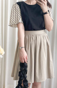 （超百搭顯瘦單品！) Flair, Skirt 長度剛好顯幼腰間皺皺修肚膝上裙/ SK8841