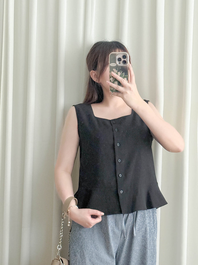 Sleeveless Square Neck Chiffon Top 方領無袖細荷葉衣尾雪紡上衣/ BU9113