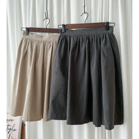 （超百搭顯瘦單品！) Flair, Skirt 長度剛好顯幼腰間皺皺修肚膝上裙/ SK8841