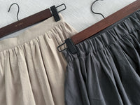 （超百搭顯瘦單品！) Flair, Skirt 長度剛好顯幼腰間皺皺修肚膝上裙/ SK8841