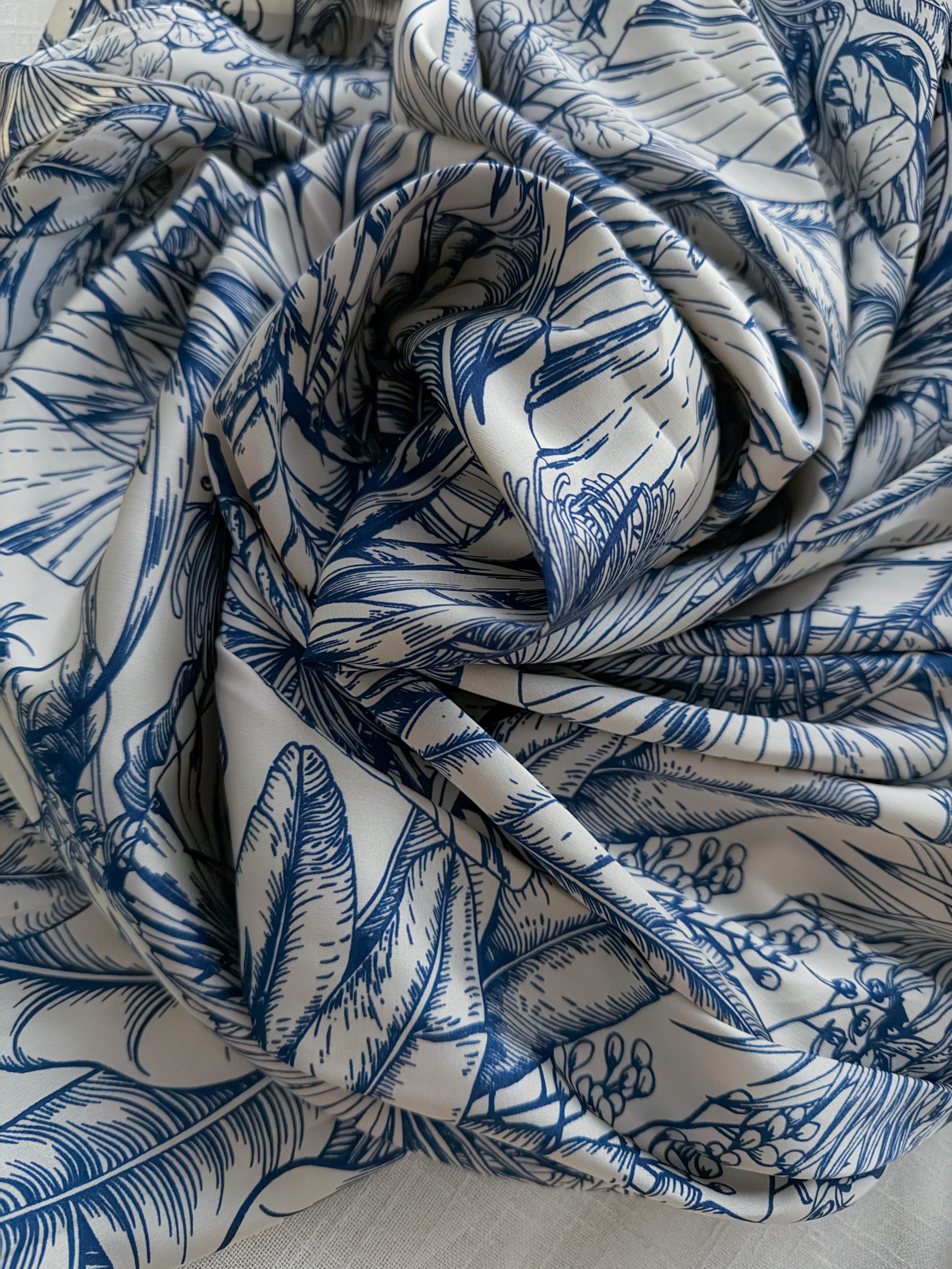 Champagne Floral Skirt 藍色線條花香檳質感面料傘裙/ SK8861 (pre-order 5月28截單)