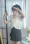 Onni, Blouse 韓系設計感翻領荷葉邊上衣/ BU9054 （cream soldout)