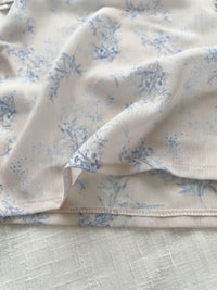（浪漫氣質款) Blossom Blouse 淡粉色青瓷花線條上衣/ BU9061