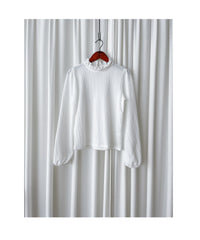 Ruffle Collar Blouse 白色木耳邊領口上衣/ TP9123