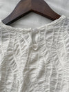 （intent x Korea 獨家款) Leaf Pattern Blouse 葉形紋理花邊手袖彈性上衣/ TP9124