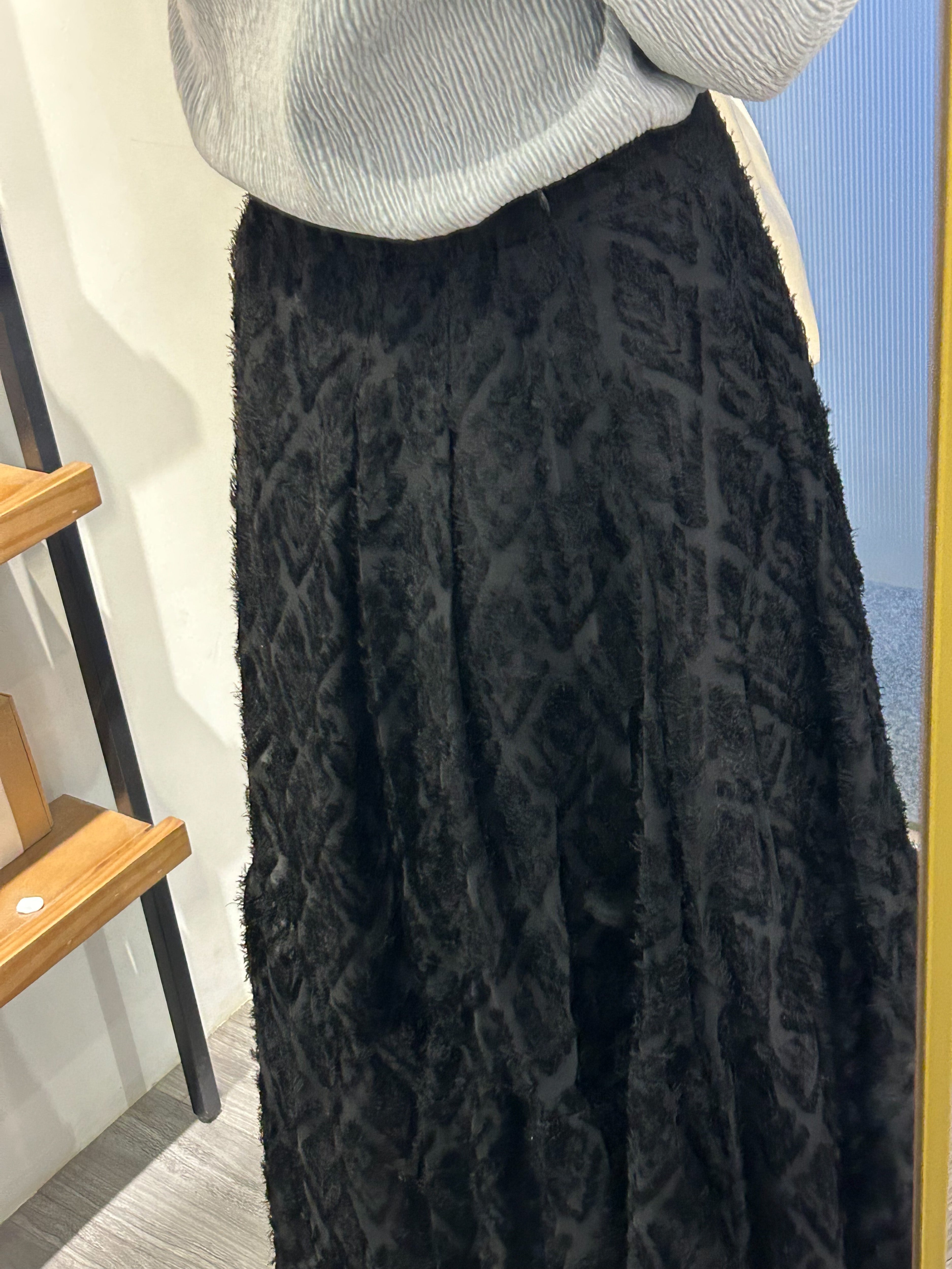 Feather 黑色羽毛菱格大傘裙, Skirt/ SK8781
