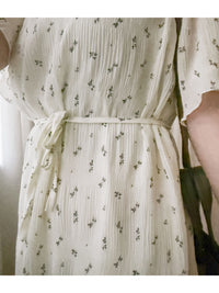 Patterned Lace Floral Dress 格紋通花感印花修腰連身裙/ DS9886
