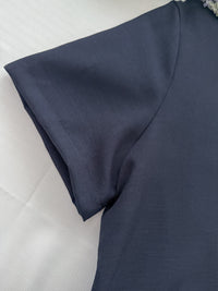 （BEST Intent made 獨家款）Navy Belt Dress 深藍方領口藍調雲石方釦腰帶連身裙/ DS3001