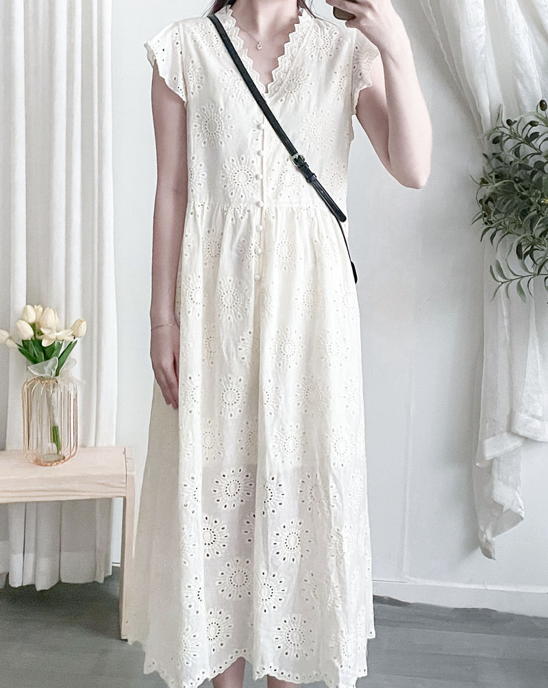 Ivory Sunflower Dress 通花荷葉手袖花邊連身裙/ DS9870