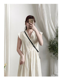 Ivory Sunflower Dress 通花荷葉手袖花邊連身裙/ DS9870