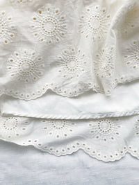 Ivory Sunflower Dress 通花荷葉手袖花邊連身裙/ DS9870