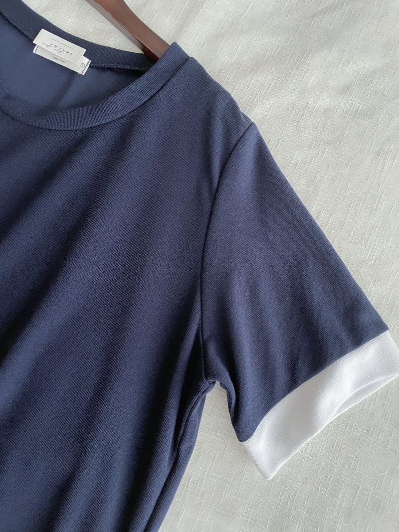 Navy Ruffle Dress 深藍彈性舒適波浪裙擺連身裙/ DS9874