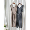 [限量現貨回歸]  Vest Belt Dress 防皺V領中間修飾線修腰背心裙/ DS9665