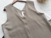 [限量現貨回歸]  Vest Belt Dress 防皺V領中間修飾線修腰背心裙/ DS9665