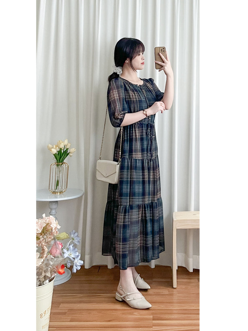 （短袖版) Check Dress 輕優雅雪紡格子傘裙擺連身裙/ DS9868