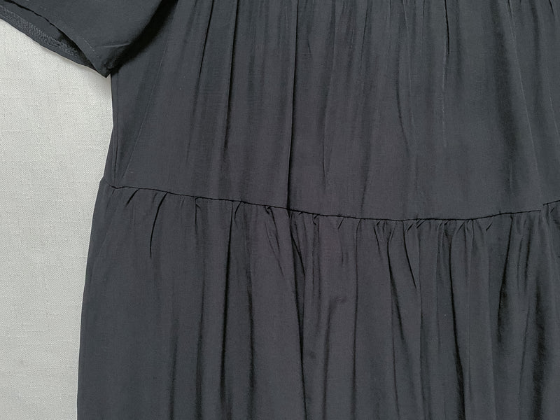 Bonnie Dress 黑色不貼橡筋衣身口袋連身裙/ DS9884