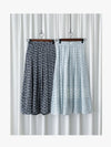 Leaf Floral Skirt 前褶後橡筋葉形印花傘半裙/ SK8881 (black sold out)