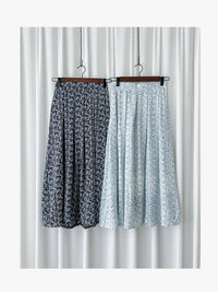 Leaf Floral Skirt 前褶後橡筋葉形印花傘半裙/ SK8881 (black sold out)