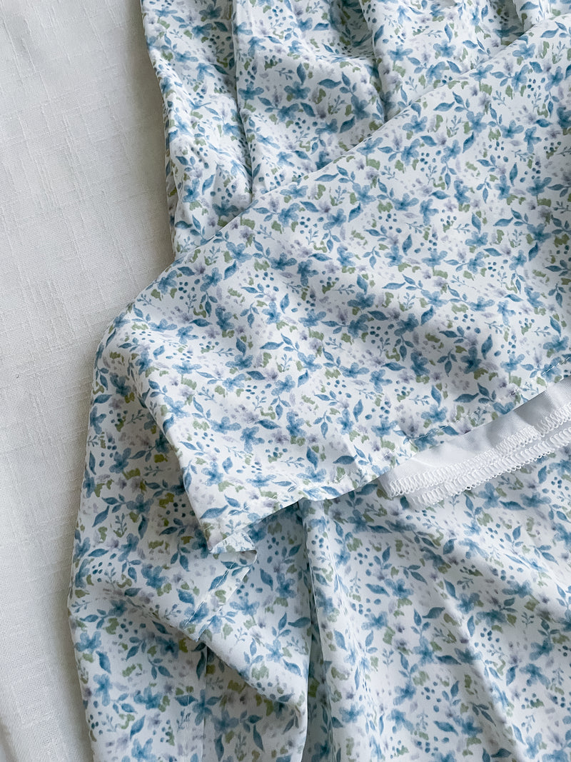 Leaf Floral Skirt 前褶後橡筋葉形印花傘半裙/ SK8881 (black sold out)