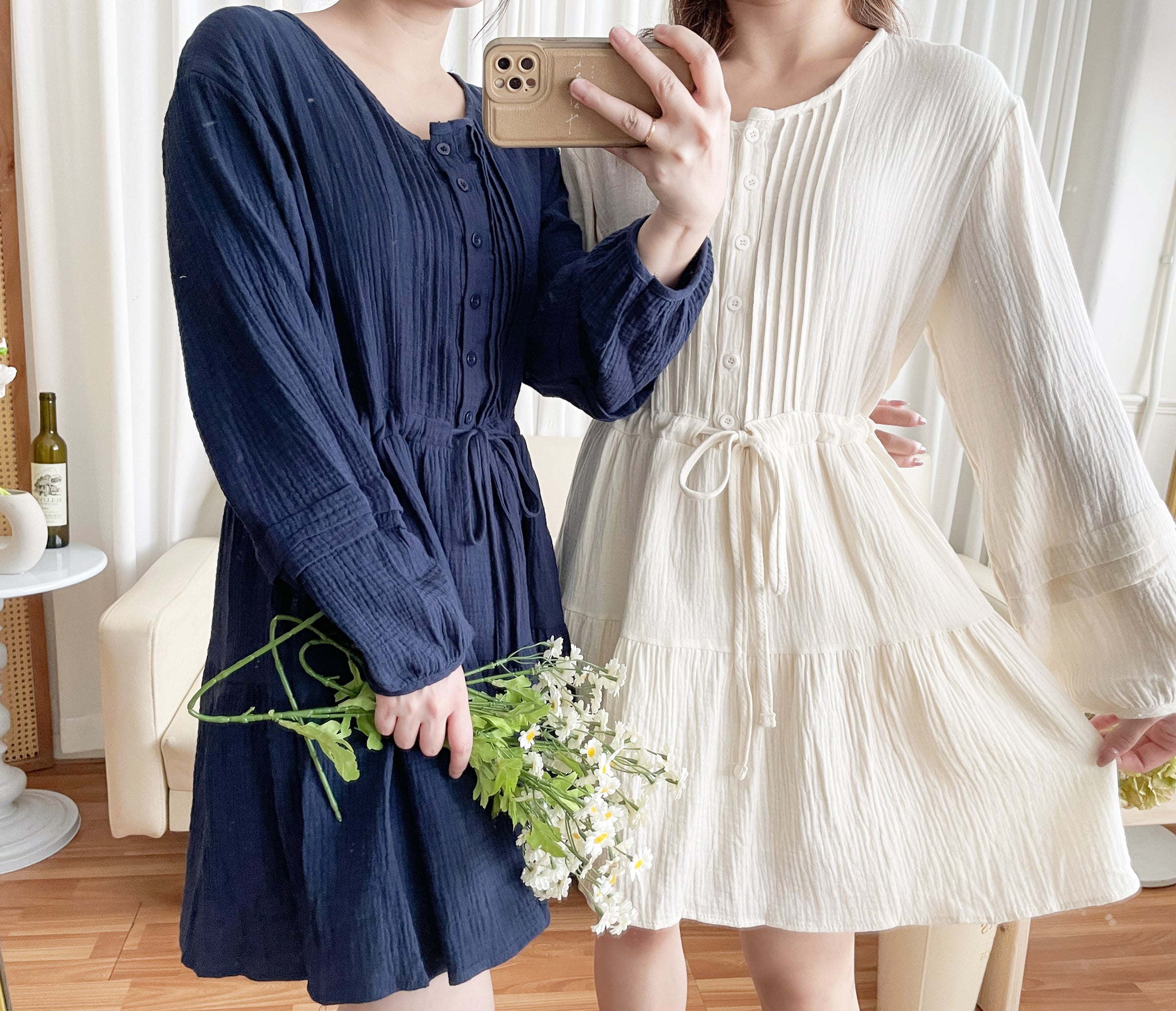 【現貨限量回歸】（不透視不易皺棉感）Cotton Elegant Dress 棉棉舒適立體直條傘形膝上裙/ DS9692