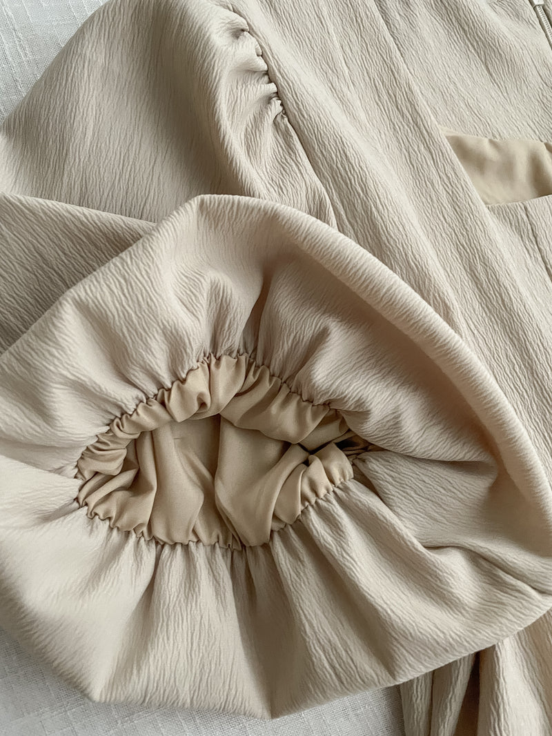 Pleated Waist 隱形橡筋小泡泡袖車褶腰身 Dress / DS9896 (pre-order beige)
