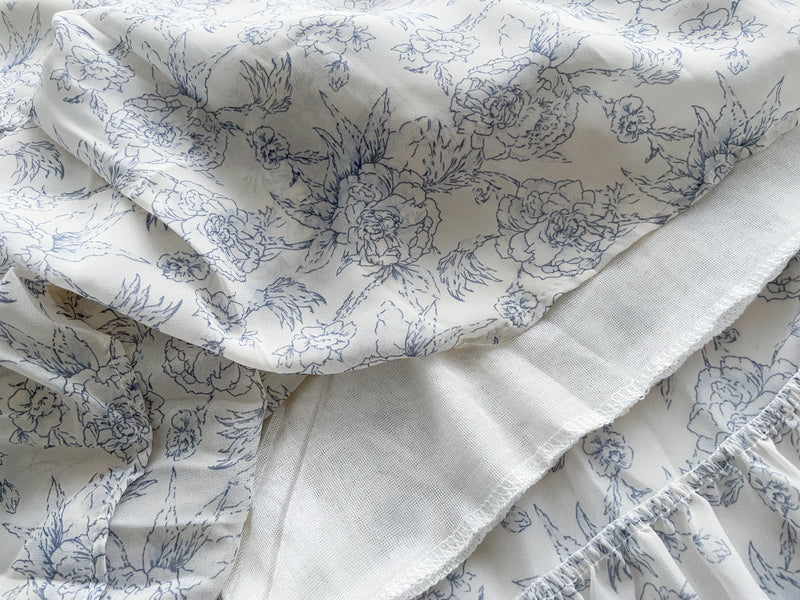 （熱賣重開訂購） Alice floral dress 全裡布疊領口淡藍色線條印花連身裙/ DS9683 （Pre-order 3月5日截單)