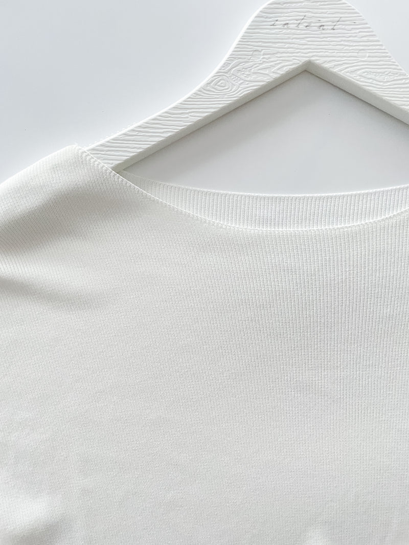 Boat Collar 冰絲無肩線彈性船領上衣 Top/ TP9150 (White / Mint sold out)