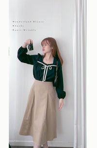 Wonderland 絨面皺褶方領輕優雅上衣, Blouse/ BU8987 (pink sold out)