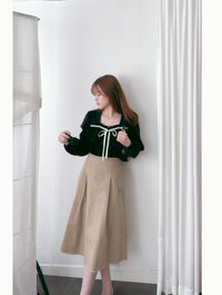 Wonderland 絨面皺褶方領輕優雅上衣, Blouse/ BU8987 (pink sold out)