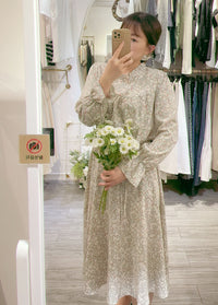 Branches 飄逸雪紡細荷葉領口自然層次花枝, dress/ DS8800