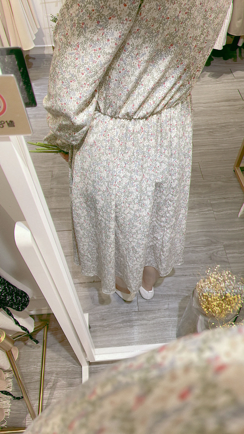 Branches 飄逸雪紡細荷葉領口自然層次花枝, dress/ DS8800