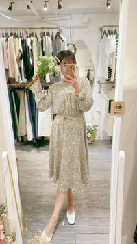 Branches 飄逸雪紡細荷葉領口自然層次花枝, dress/ DS8800