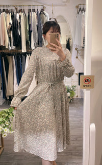 Branches 飄逸雪紡細荷葉領口自然層次花枝, dress/ DS8800
